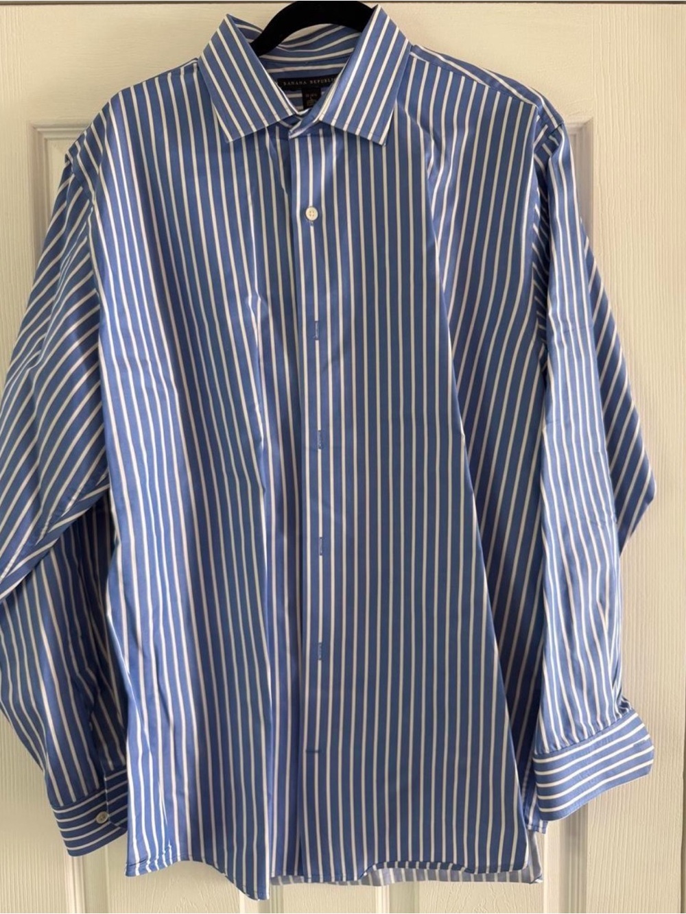 Banana Republic Men’s L 16-16.5 Blue White Stripe Dress Shirt 2003